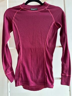 Craft Women's Long-Sleeve Thermal Top in Raspberry